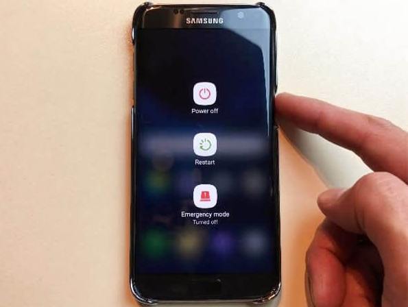 android volume goes down by itself - restart android